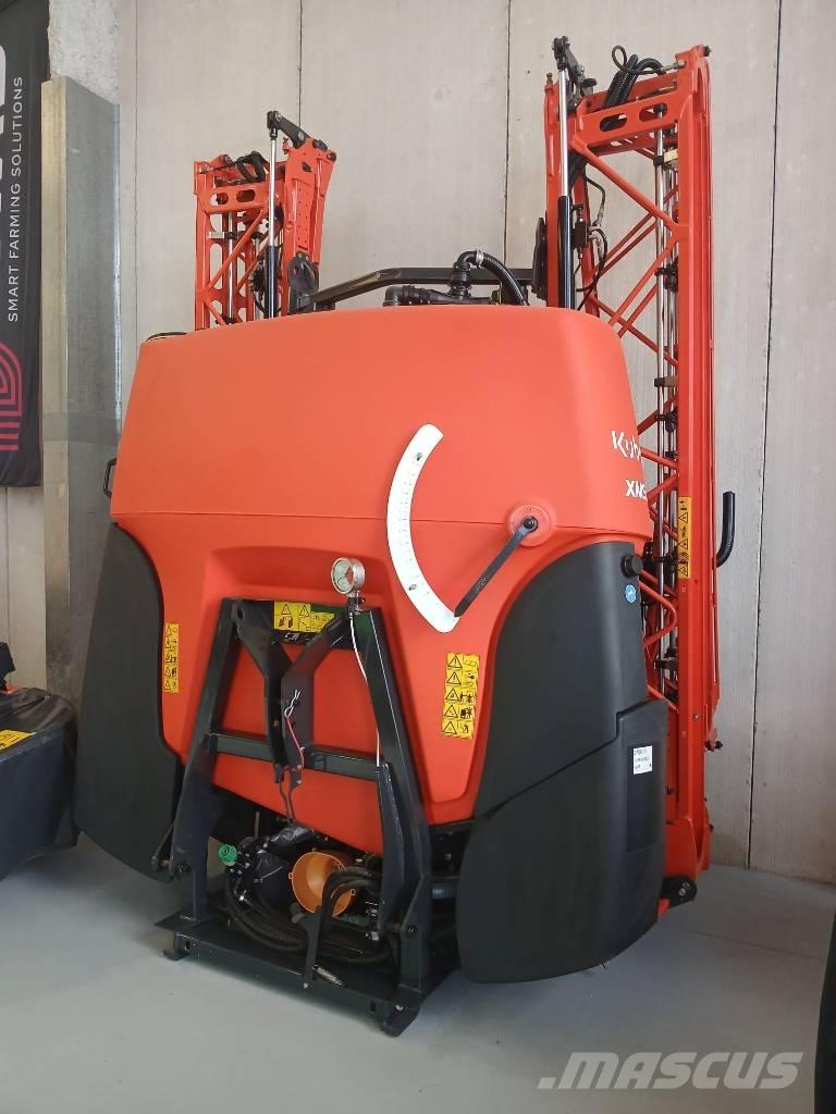 Kubota XMS112 Monte edilebilir pülverizatörler