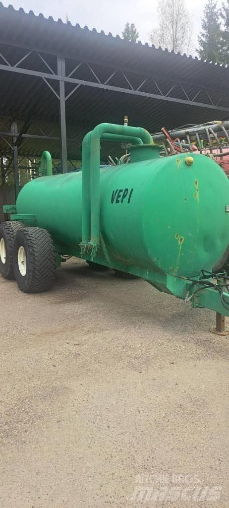Vepi 10 m3 Sivi gübre ve ilaç tankerleri