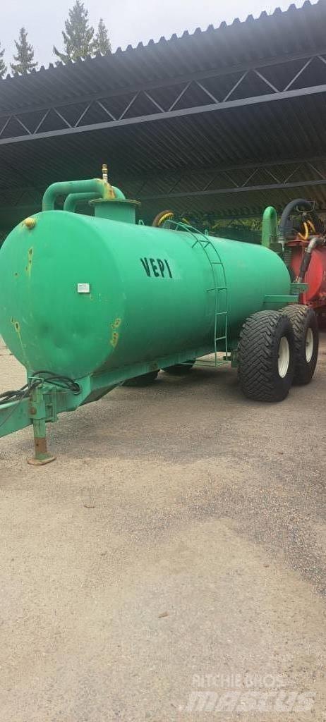 Vepi 10 m3 Sivi gübre ve ilaç tankerleri