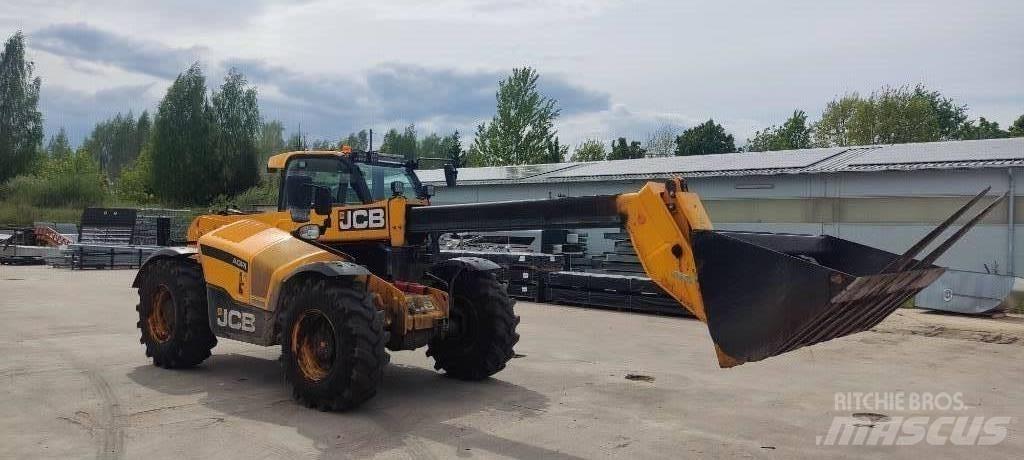 JCB 532-70AGS Çok amaçlı yükleyiciler