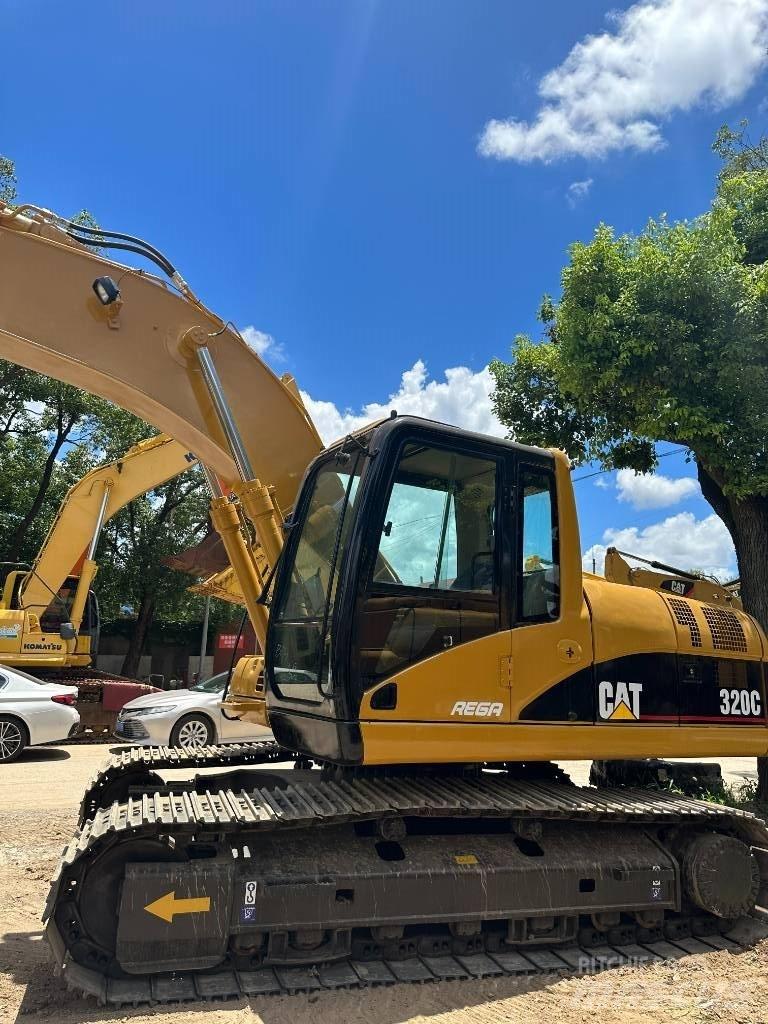 CAT CAT320C Midi ekskavatörler 7 - 12 t