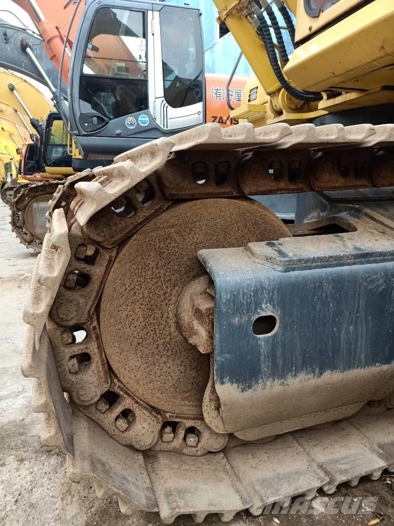 Komatsu PC400-7 Paletli ekskavatörler