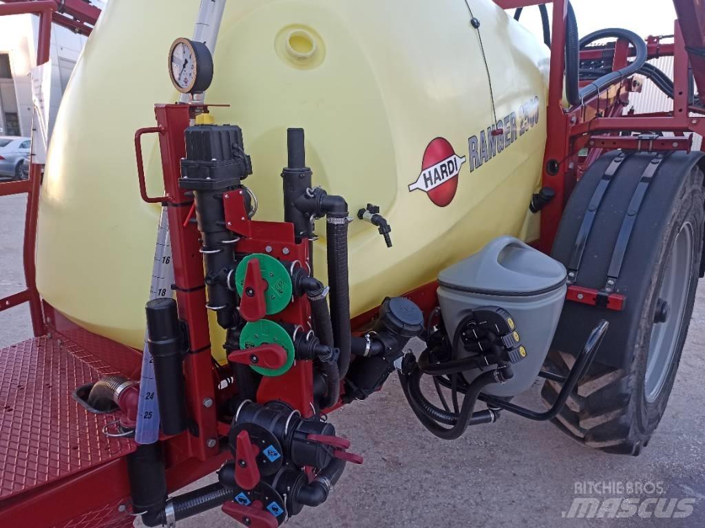 Hardi Ranger 2500 Çekilir pülverizatörler