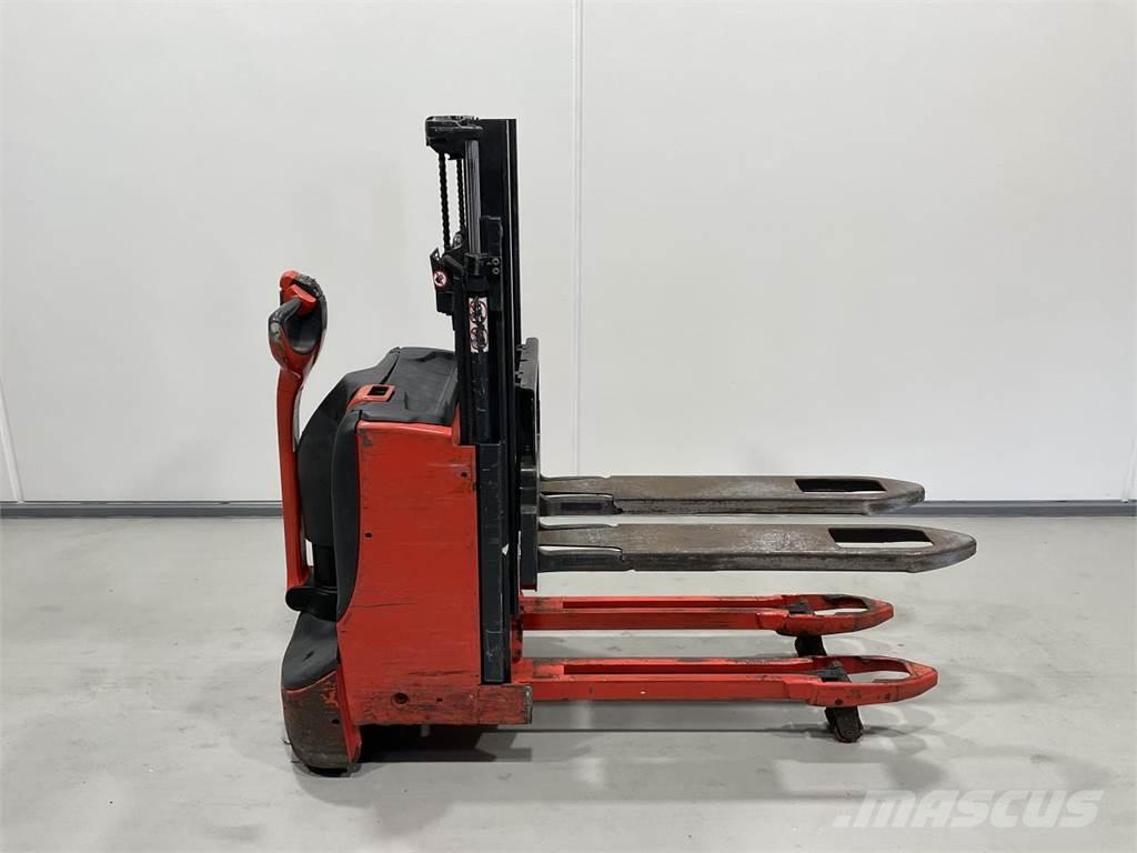 Linde D08 Akülü depo ekipmanları