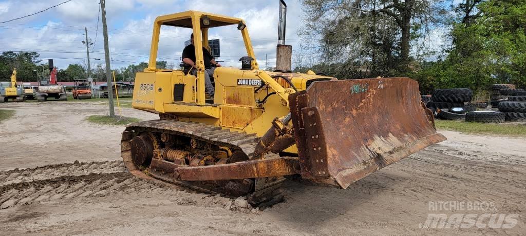 John Deere 850 B Paletli dozerler