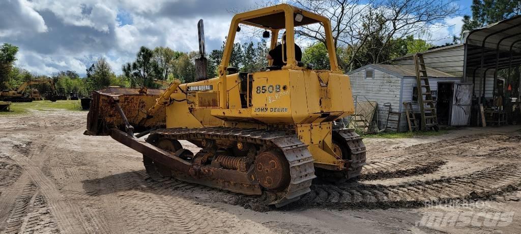 John Deere 850 B Paletli dozerler
