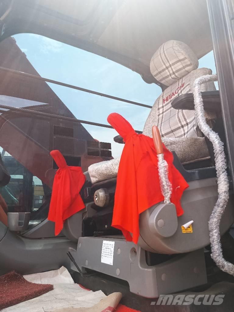 Hitachi ZX 240 Paletli ekskavatörler