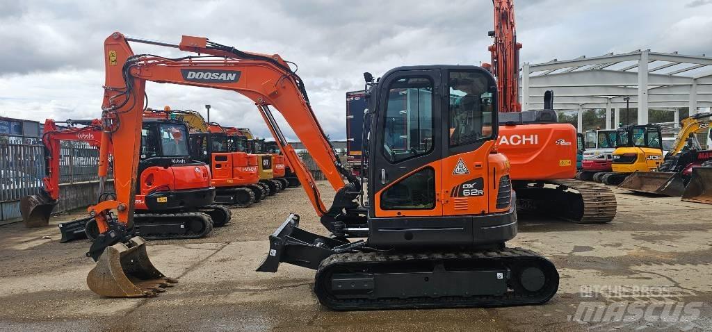 Doosan DX 62 R-3 Mini ekskavatörler, 7 tona dek