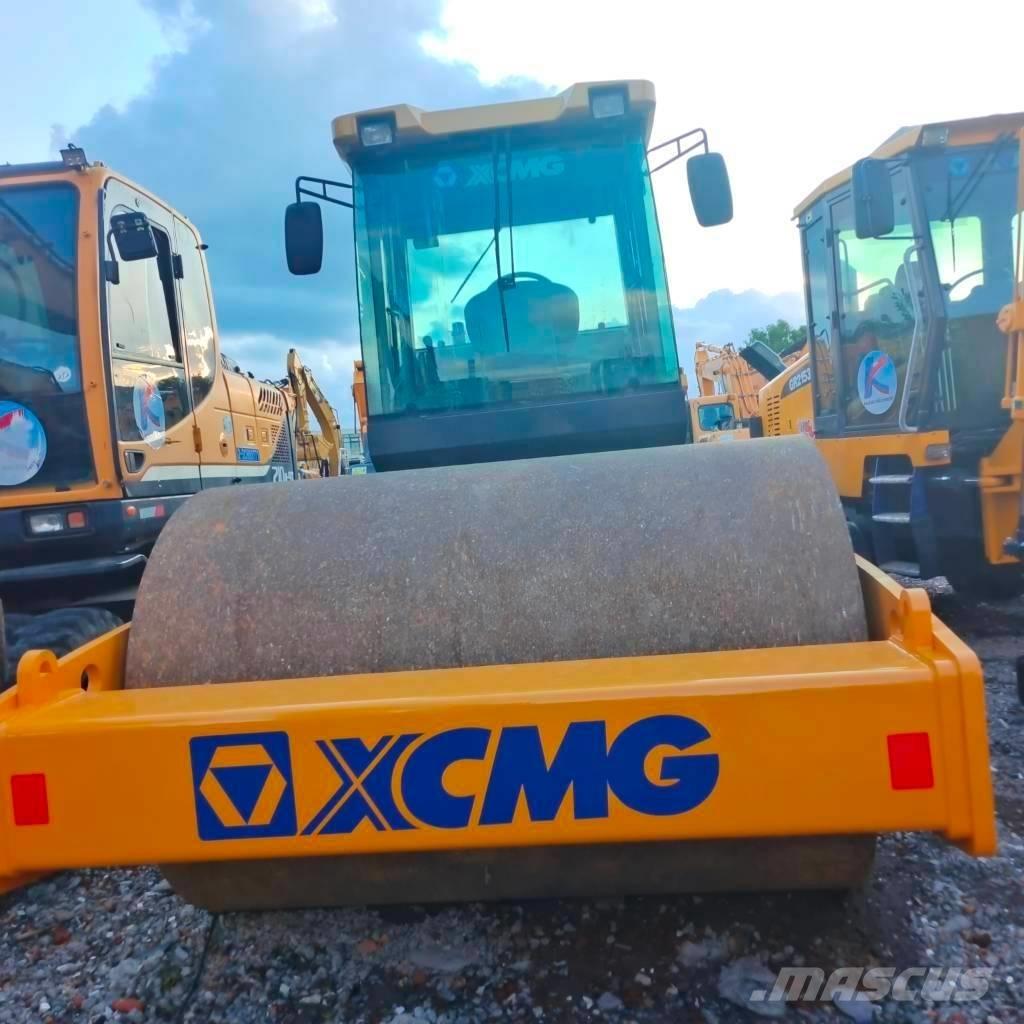 XCMG XS 183 J Tek tamburlu silindirler