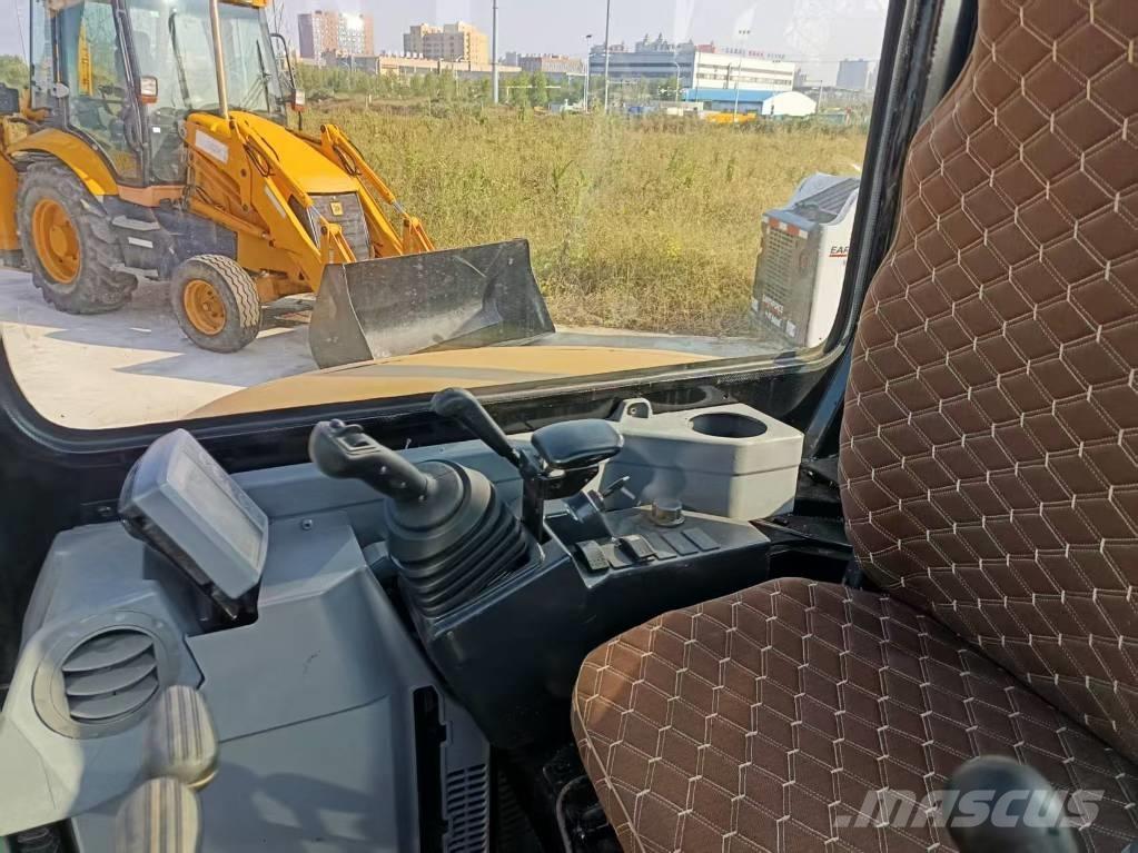 CAT 303.5 E CR Mini ekskavatörler, 7 tona dek