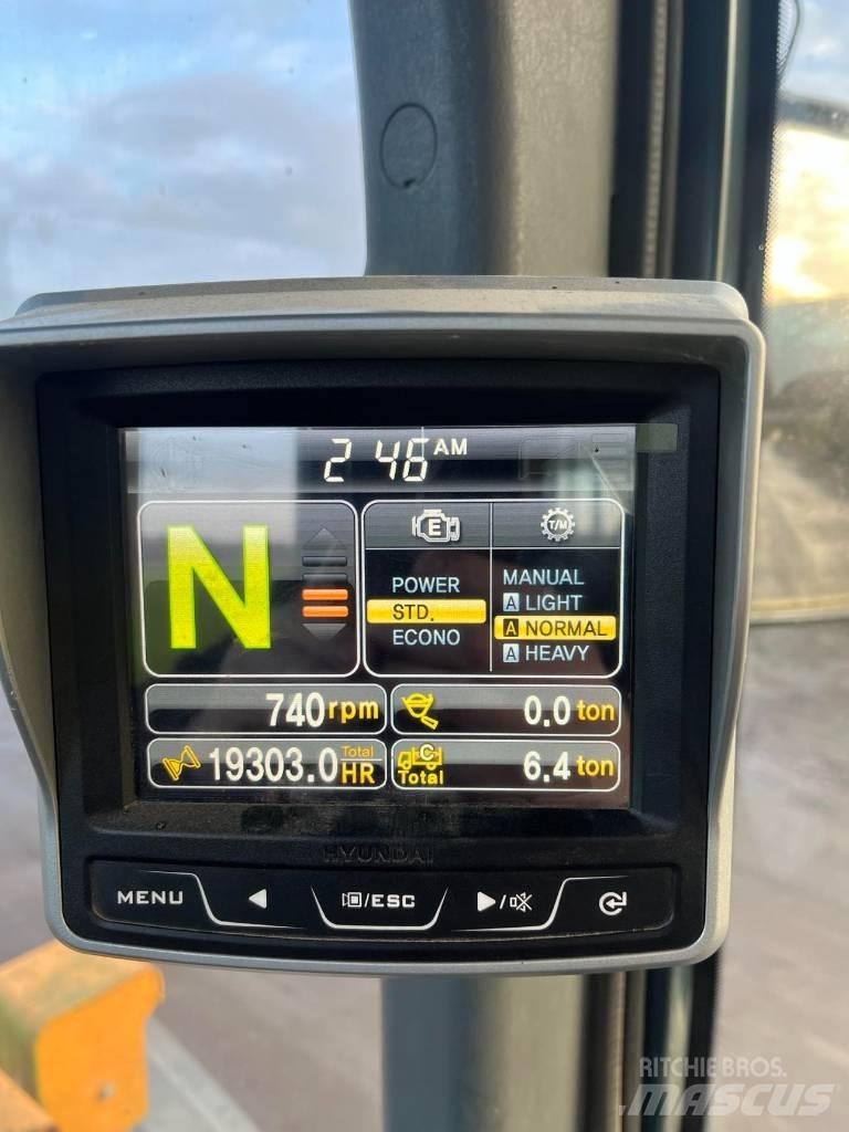 Hyundai HL 760-9 Tekerlekli yükleyiciler