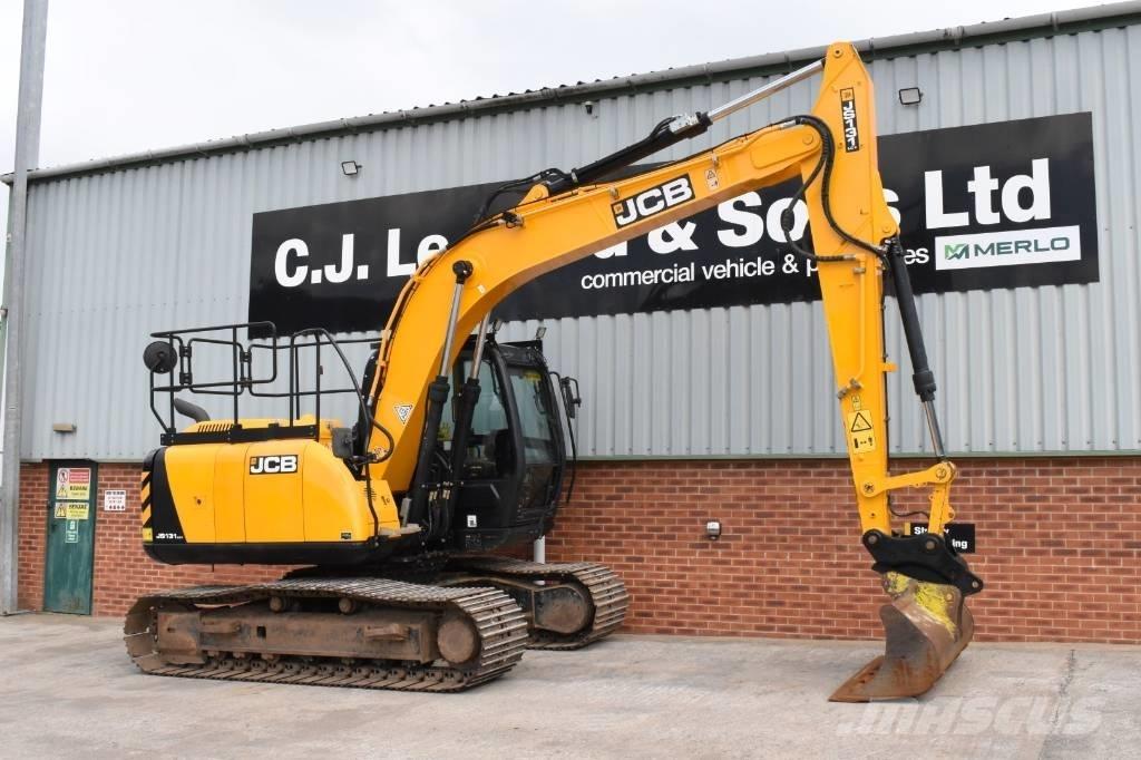 JCB JS 131 LC Paletli ekskavatörler