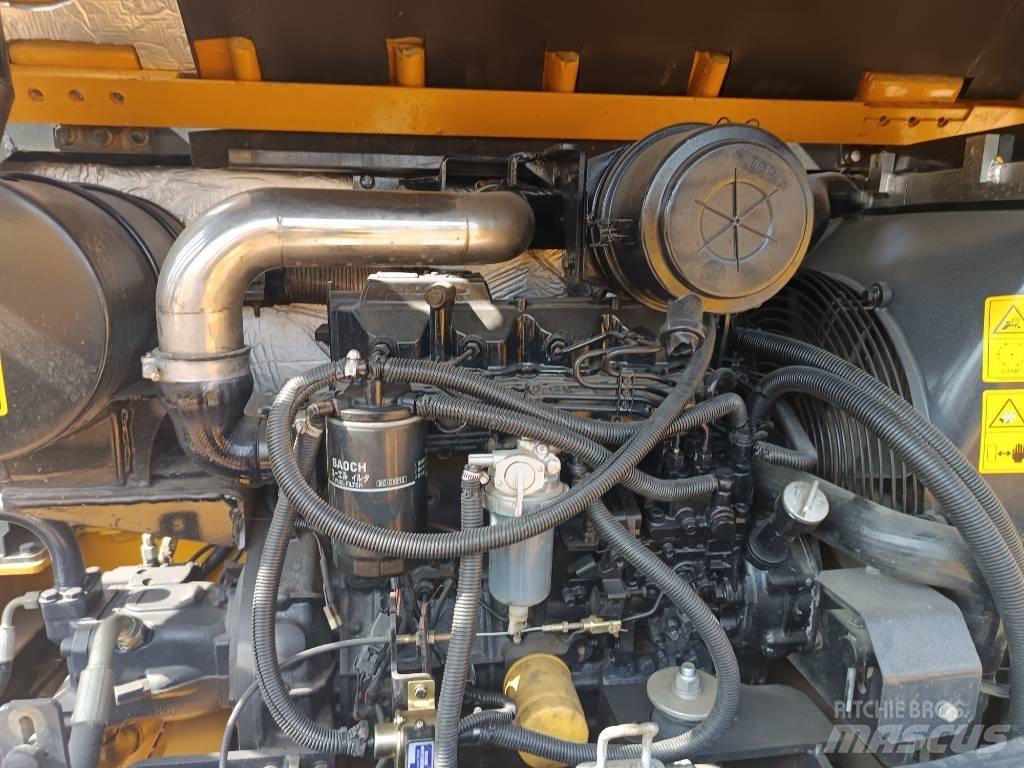XCMG XE60DA Paletli ekskavatörler