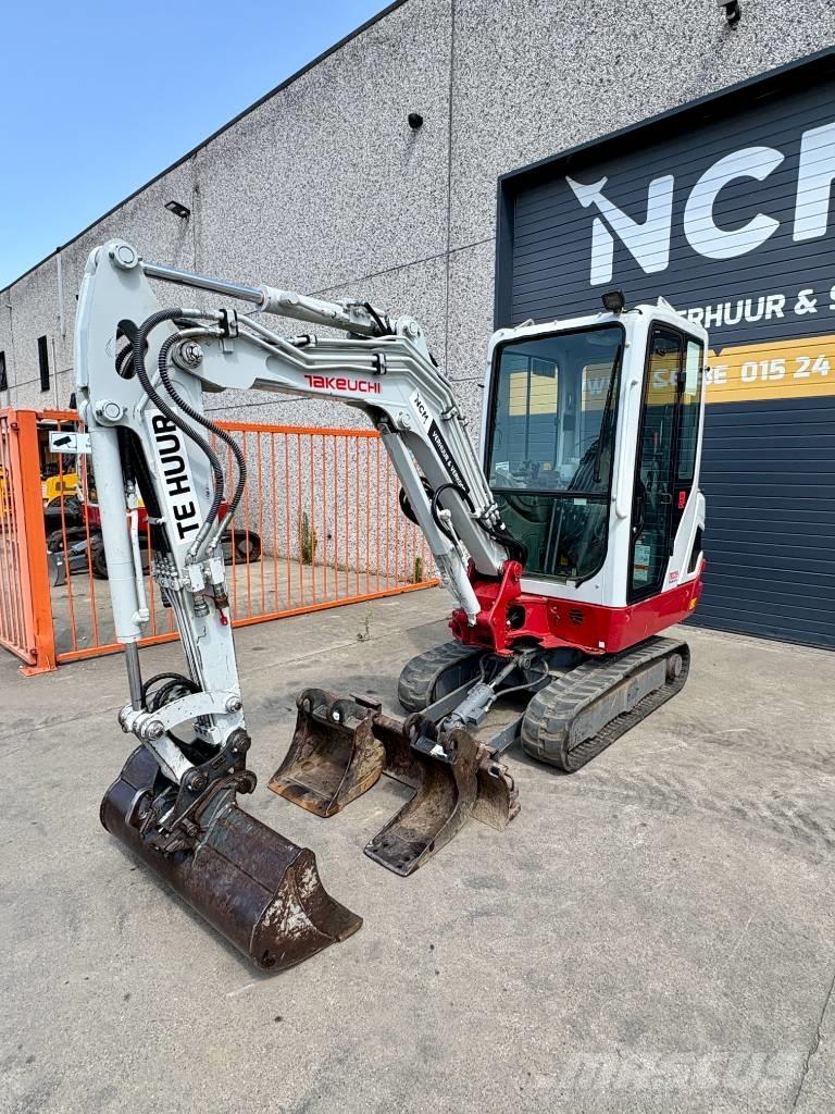 Takeuchi TB 225 Mini ekskavatörler, 7 tona dek