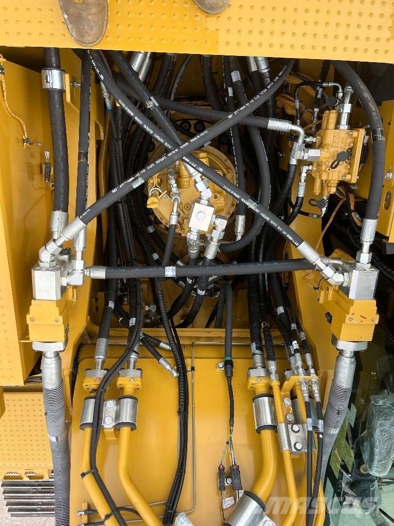 CAT 340 Paletli ekskavatörler