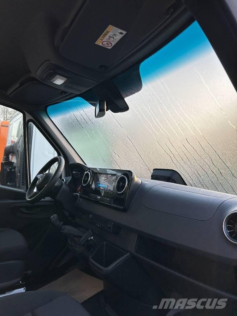 VERSALIFT V-200 Araç üstü platformlar