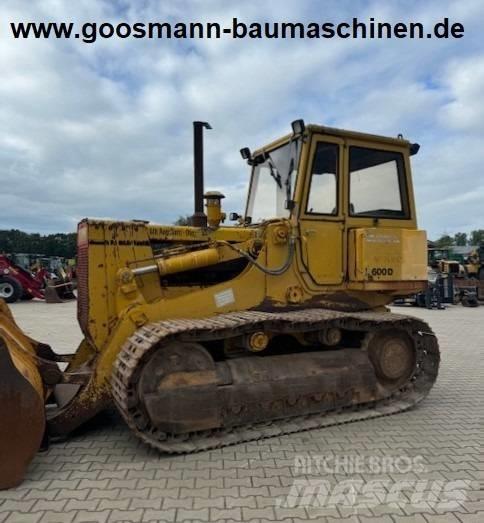 Hanomag L600D Paletli yükleyiciler