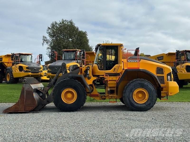 Volvo L 220 H Tekerlekli yükleyiciler