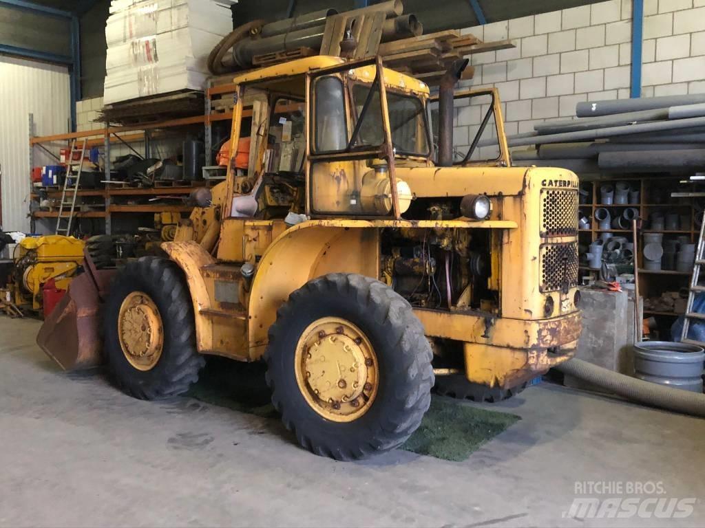 CAT 922 B Tekerlekli yükleyiciler