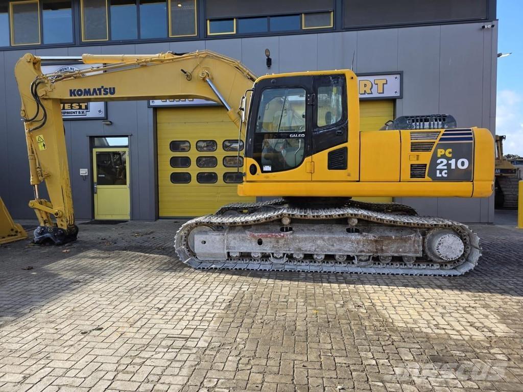 Komatsu PC210LC-8 Paletli ekskavatörler