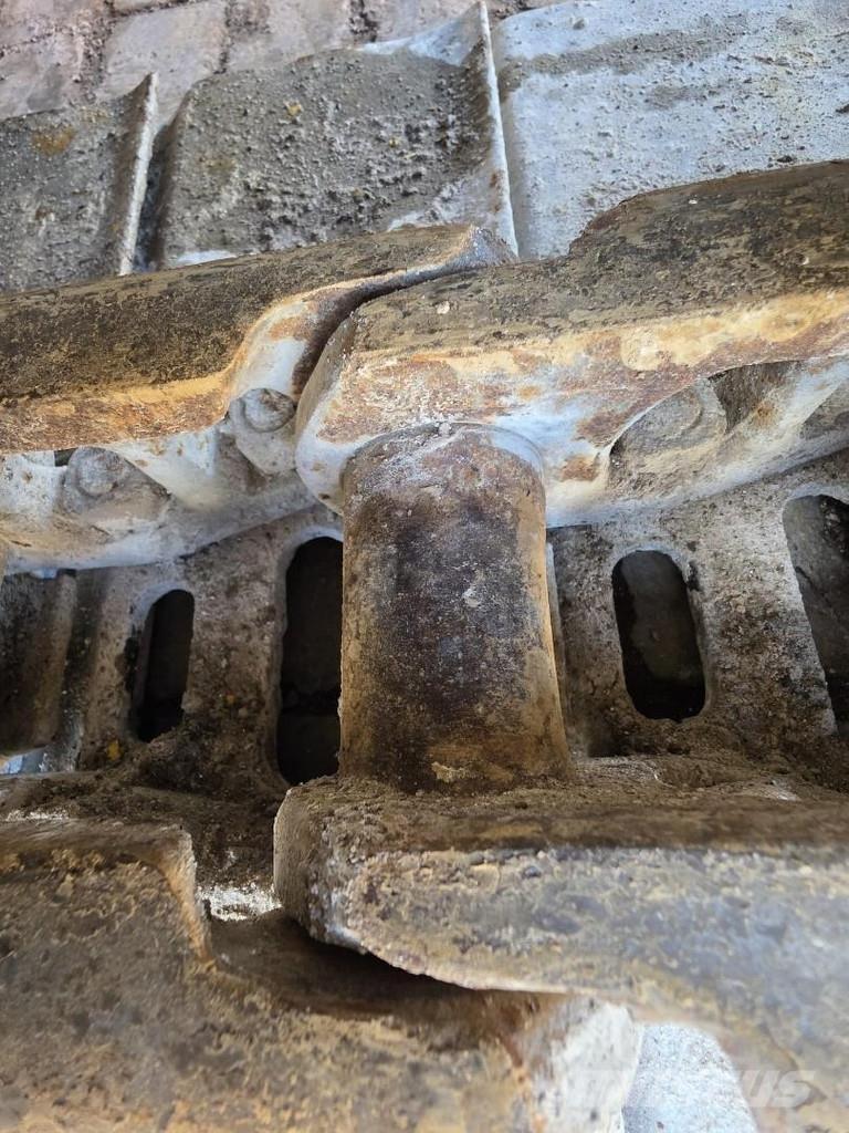 Komatsu PC210LC-8 Paletli ekskavatörler