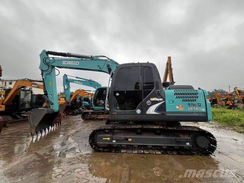 Kobelco SK 140 Paletli ekskavatörler