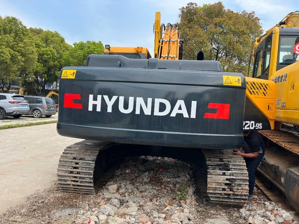 Hyundai 220LC-9S Paletli ekskavatörler