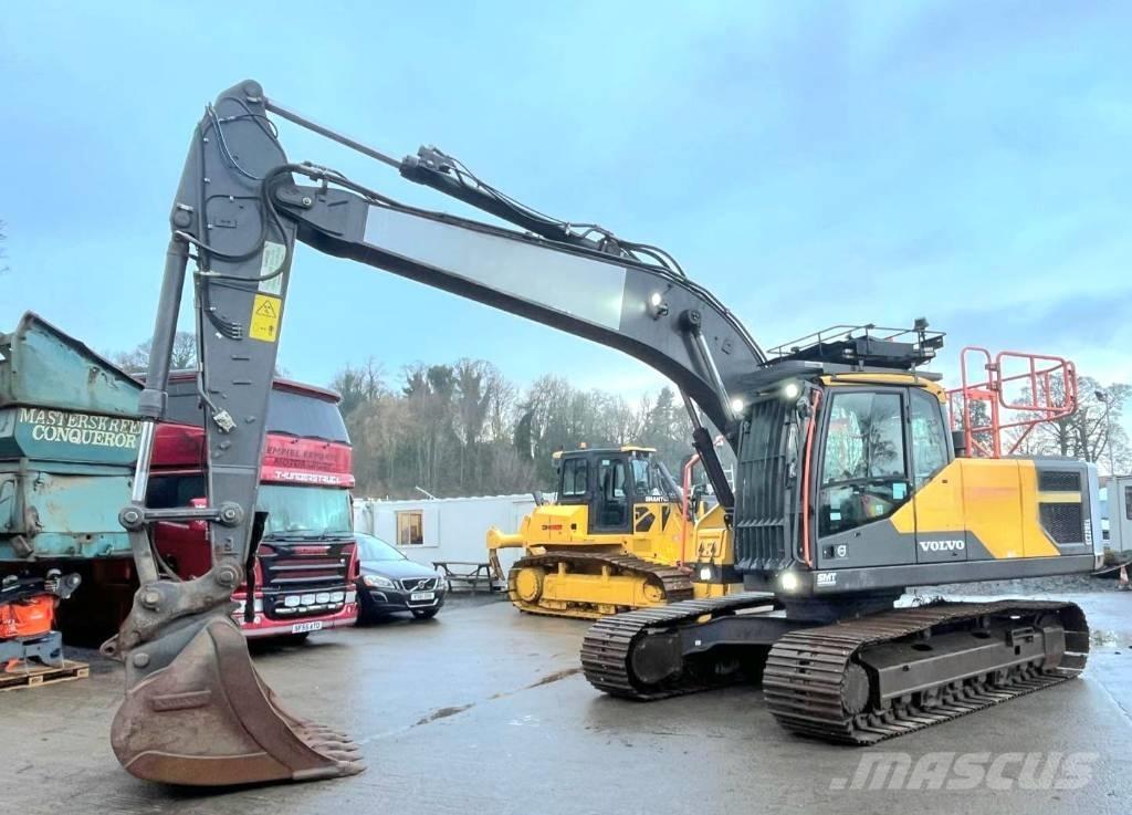 Volvo EC 220 Paletli ekskavatörler