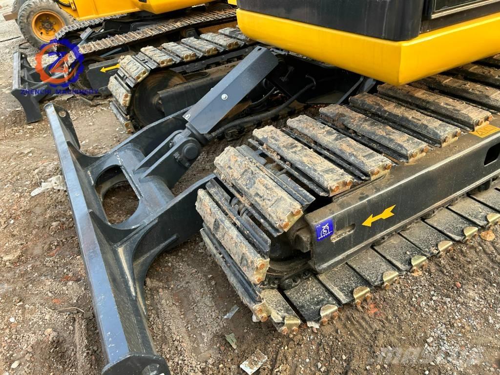 Komatsu PC 70-8 Paletli ekskavatörler