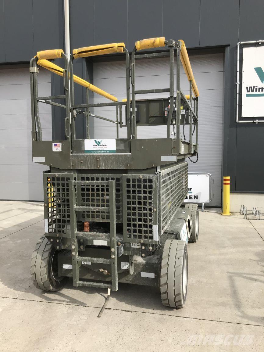 JLG M3369 (4331) Makasli platformlar