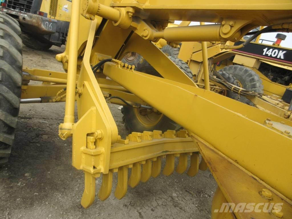 Komatsu GD 623 Greyderler