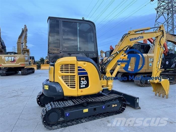 Komatsu PC 30MR Mini ekskavatörler, 7 tona dek