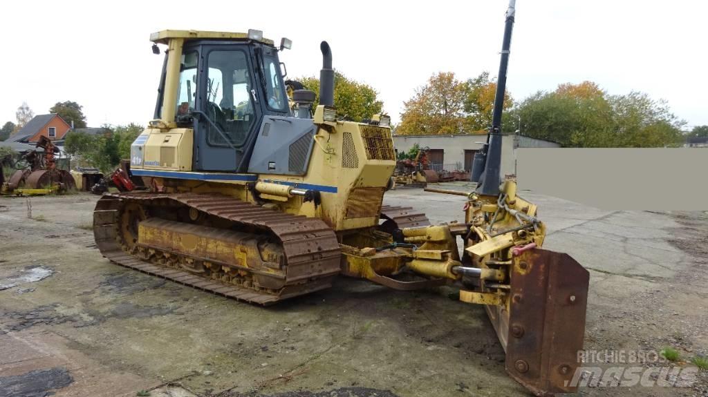 Komatsu D 41 P-6 Paletli dozerler