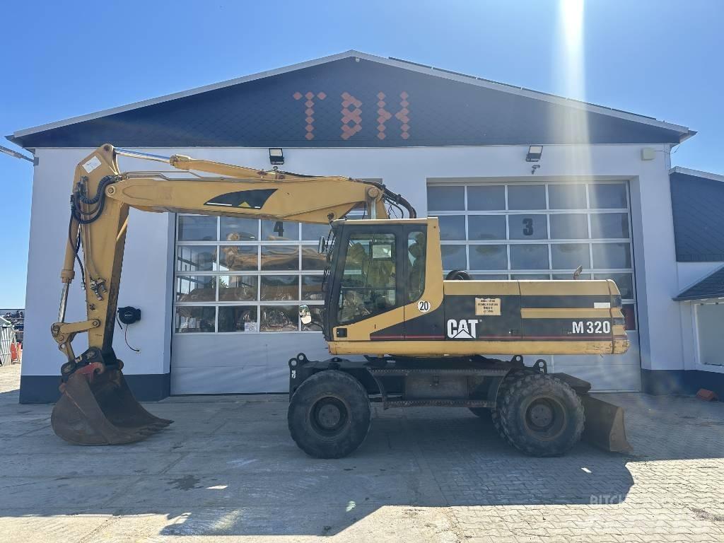 CAT M 320 VAH Lastik tekerli ekskavatörler