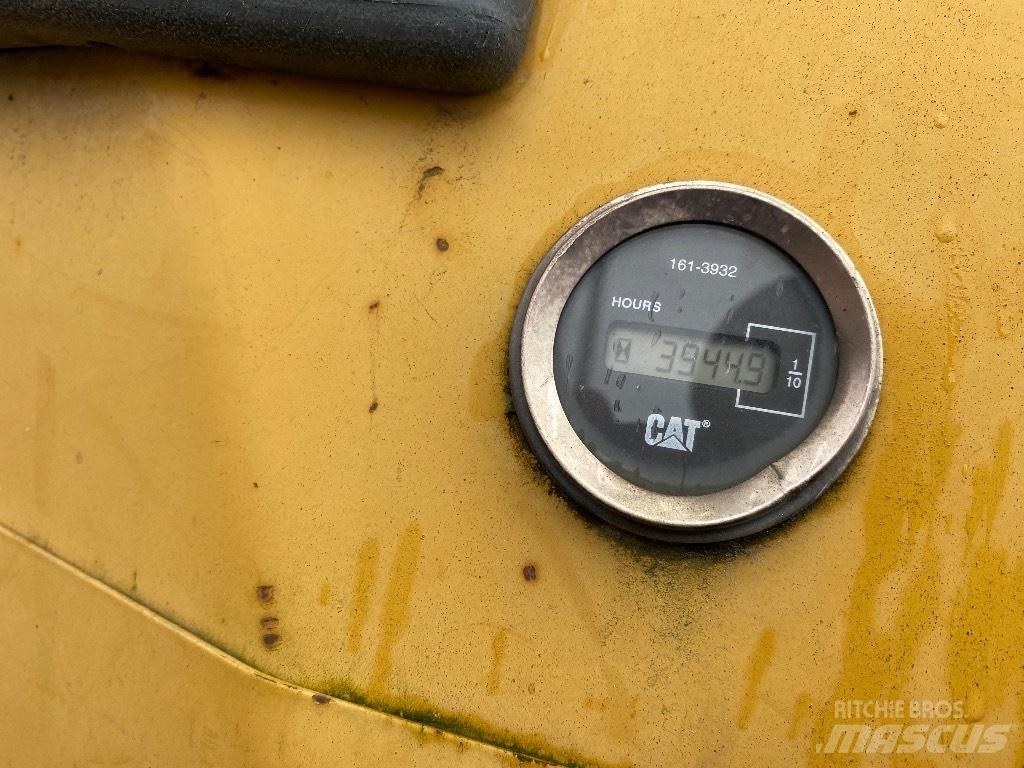 CAT D5G XL Paletli dozerler