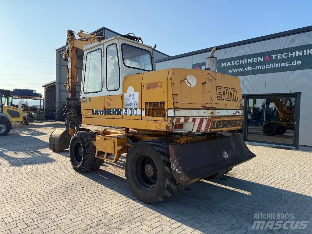 Liebherr A 900 C Lastik tekerli ekskavatörler