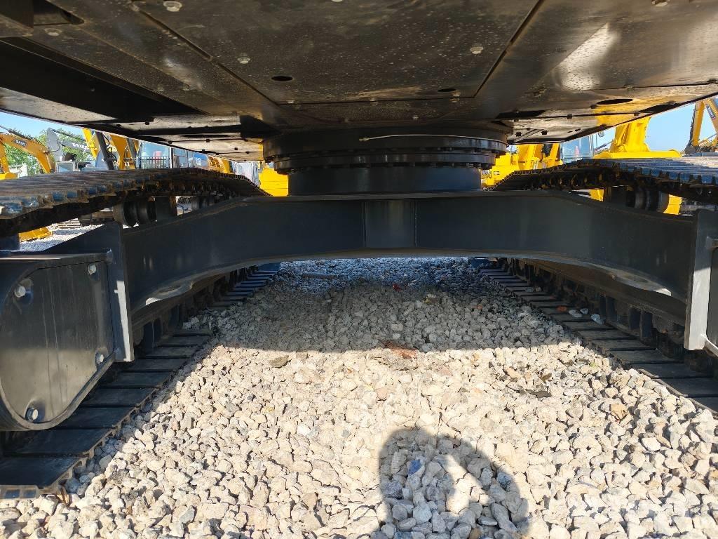 Volvo EC 240 B LC Paletli ekskavatörler
