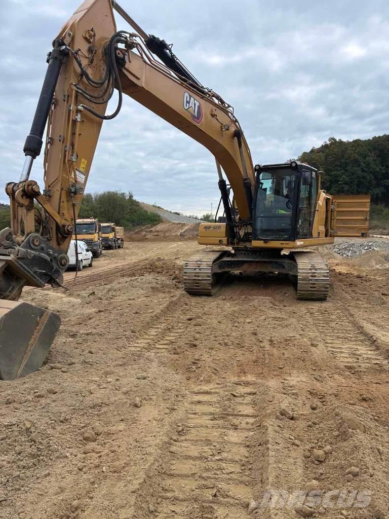 CAT 320 Paletli ekskavatörler