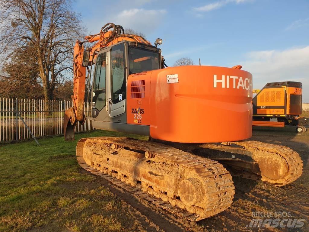 Hitachi ZX225USLC-3 Paletli ekskavatörler