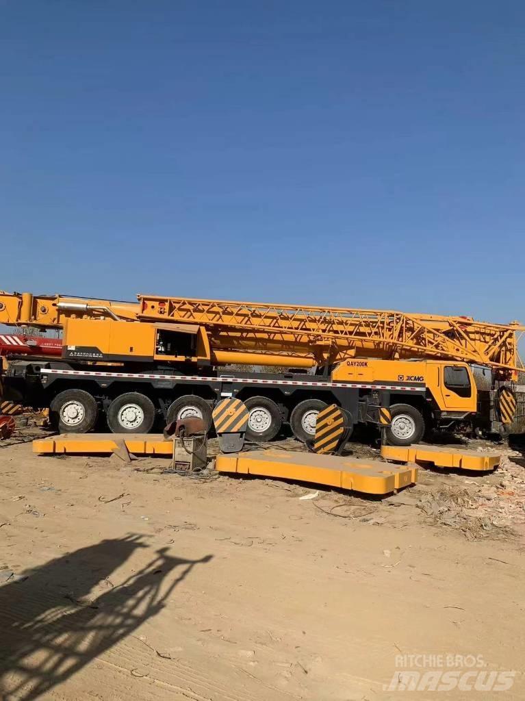 XCMG QY220 Yol-Arazi Tipi Vinçler (AT)