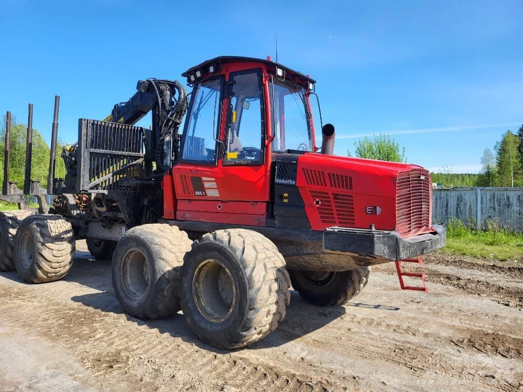 Komatsu 855 Tomruk yükleyici traktörler