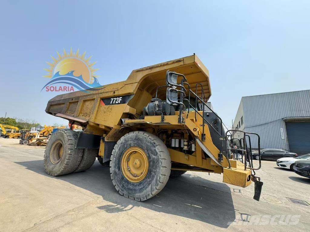 CAT 773 F Belden kirma kaya kamyonu