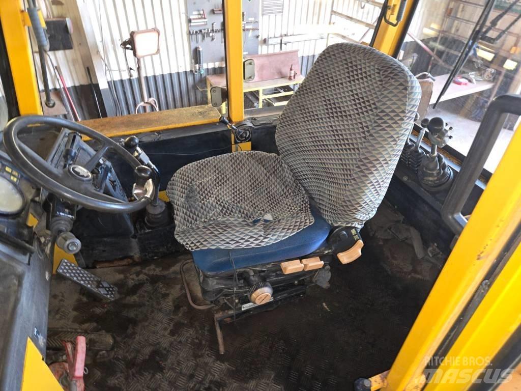 Volvo BM 6300 6300 Kazıcı yükleyiciler - beko loder