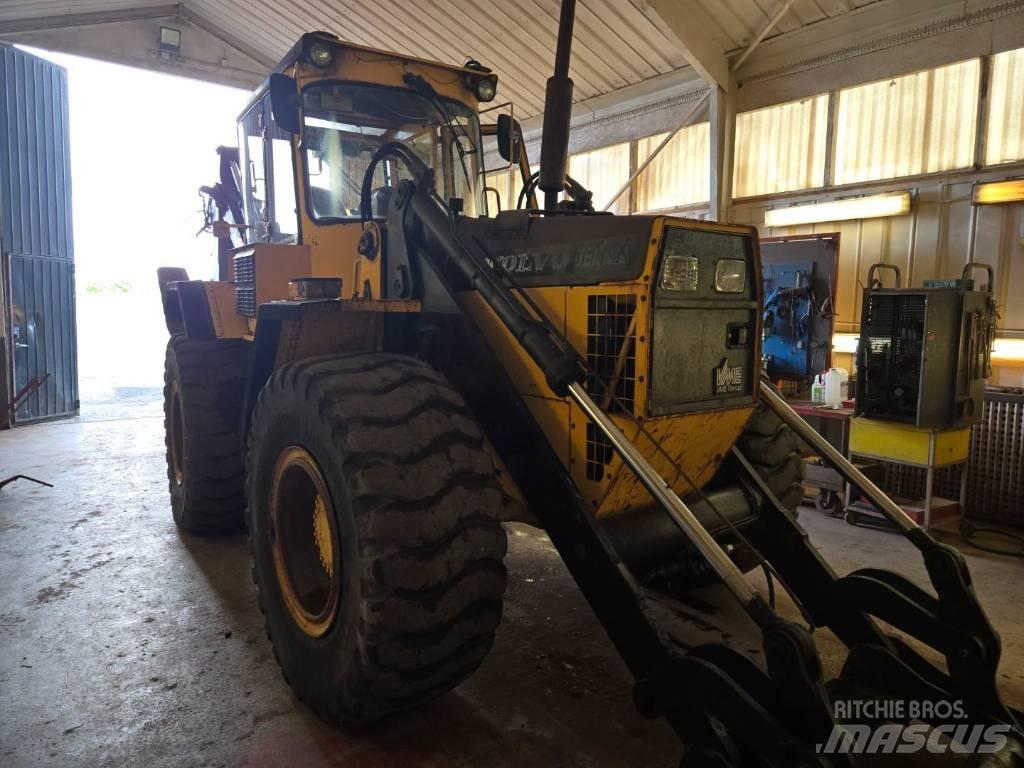 Volvo BM 6300 6300 Kazıcı yükleyiciler - beko loder
