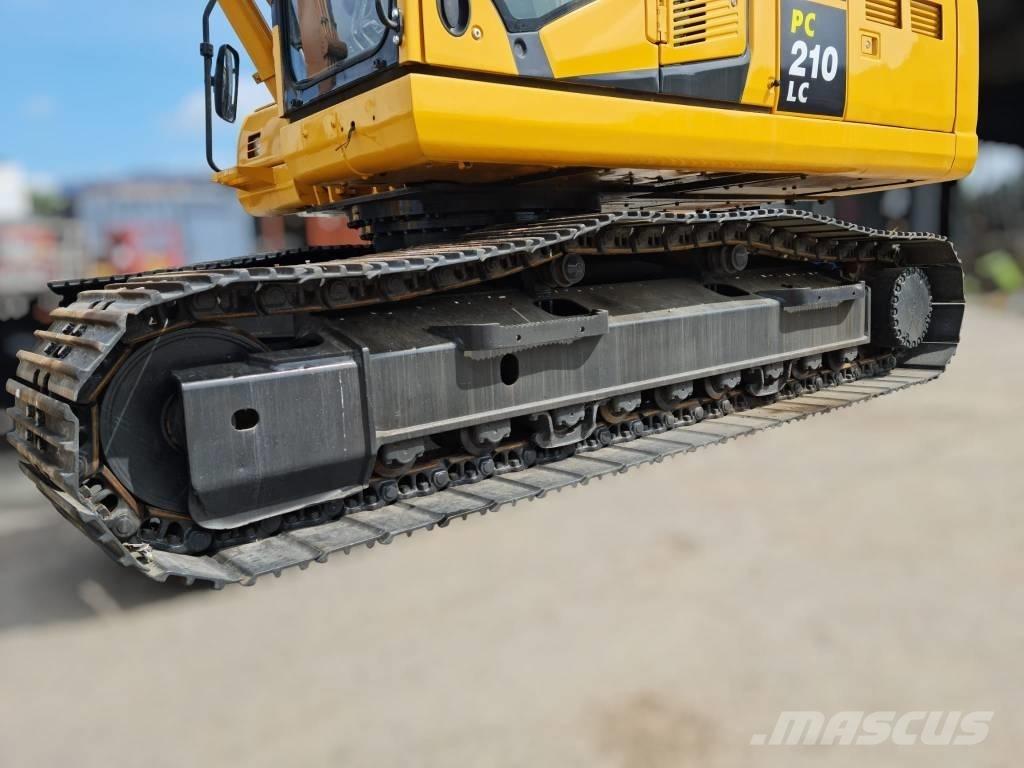 Komatsu PC 210 LC-10 Paletli ekskavatörler