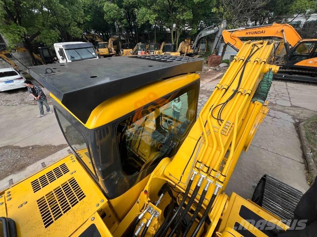 Komatsu PC 220-7 Paletli ekskavatörler