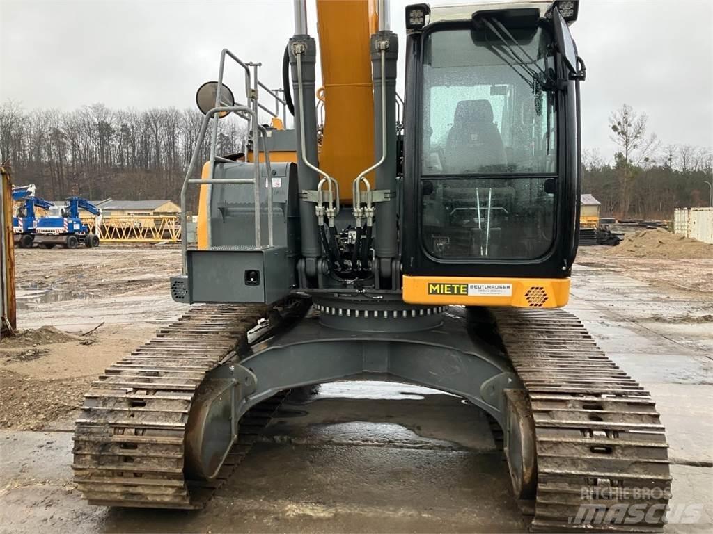 Liebherr R924 Paletli ekskavatörler