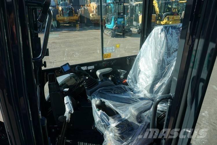 Airman AX 26 U-6 Mini ekskavatörler, 7 tona dek