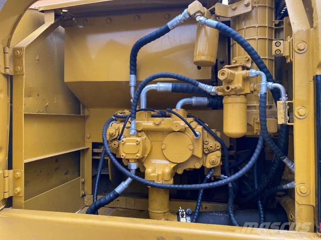 CAT 320 C L Paletli ekskavatörler
