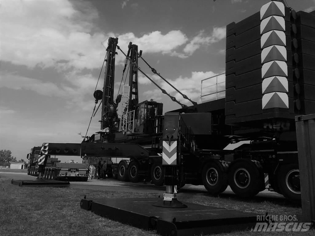 Demag AC 700 Yol-Arazi Tipi Vinçler (AT)